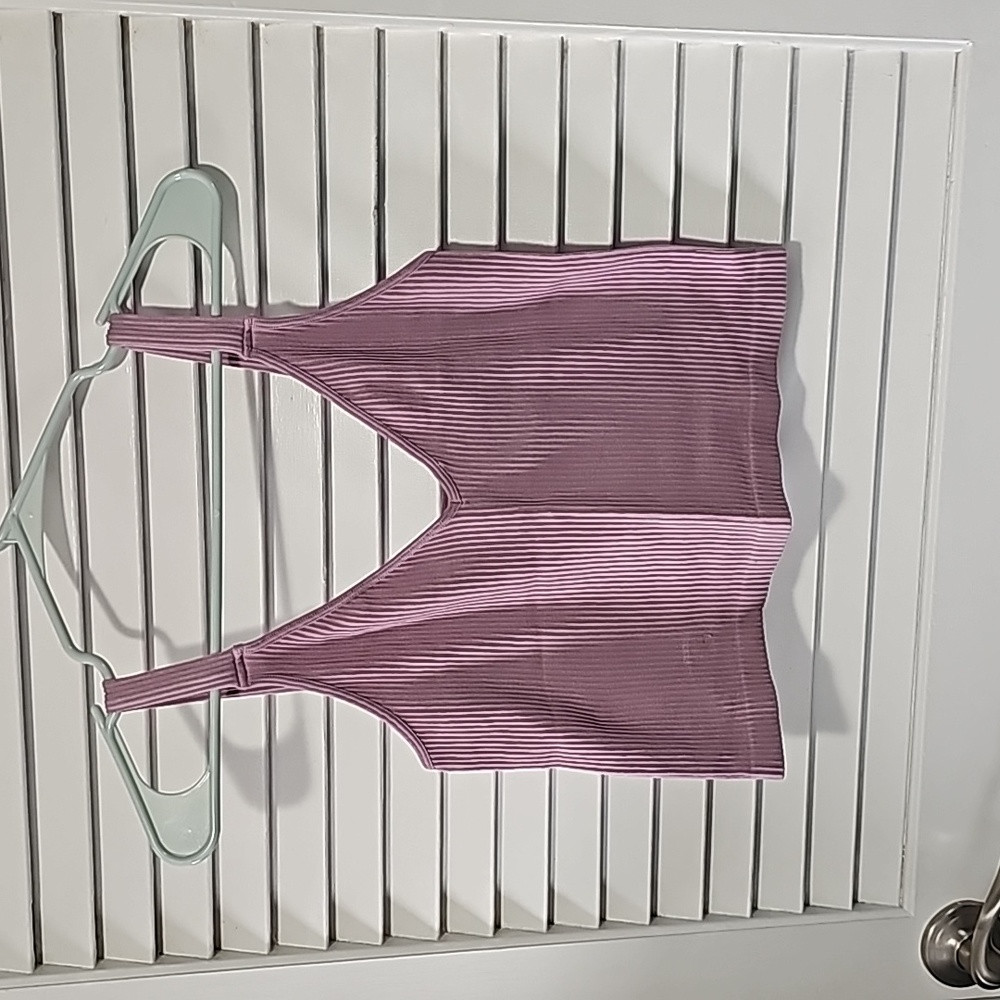 NEVER WORN Cropped Tank